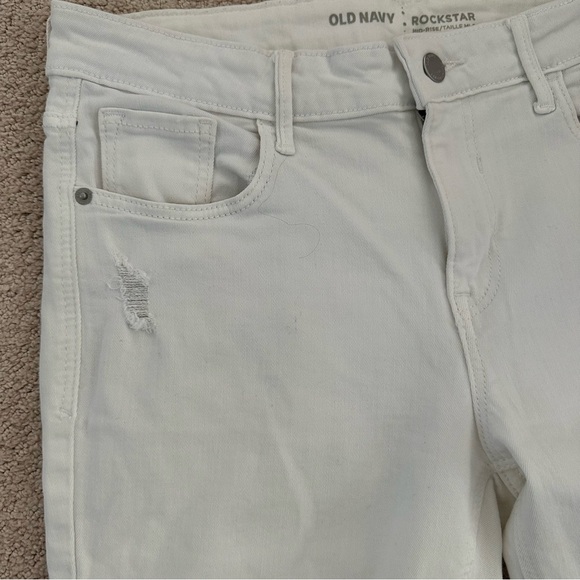 Old Navy Rockstar Mid Rise Jeans - Picture 8 of 9